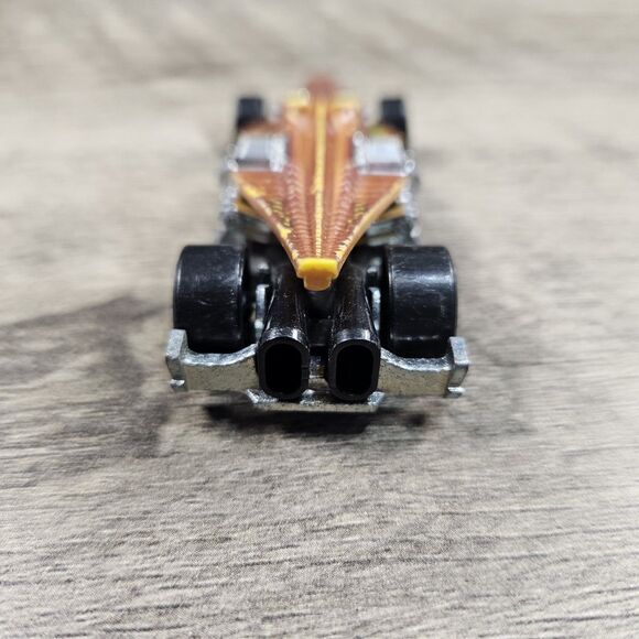 Hot Wheels Croc Rod Tan Diecast 1/64 Mattel Loose Toy Car - Picture 4 of 5